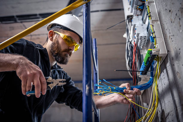 Best 24-Hour Electrician  in Desert Hot Springs, CA